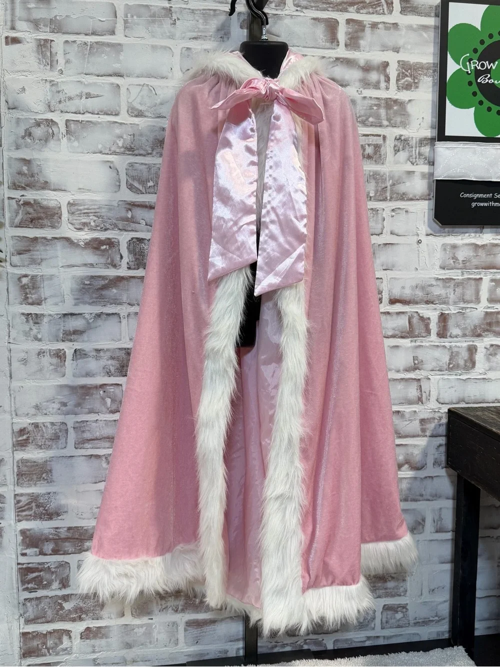 Kids Pink Faux-Fur Trim Cape Coat Costume youth 5/6